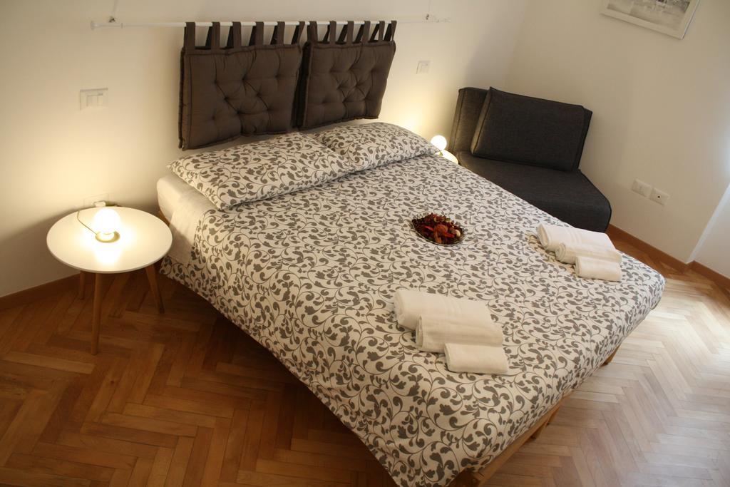 Casa Mia - No Reception Bed and Breakfast Trente Kamer foto